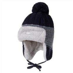 Wool mix winter hat with fur lining