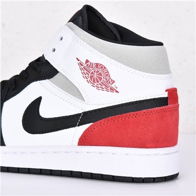 Кроссовки Nike Air Jordan 1 Mid арт 3846